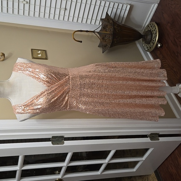 Grace Karin Rose Gold Sequin Dress Sleeveless Vneck sparkly glitter Small NEW - Picture 2 of 13